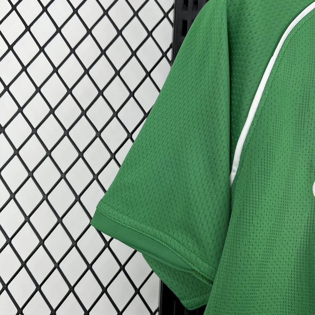 Top 11 Manchester United 2007-08 Green Goalkeeper Retro Jersey