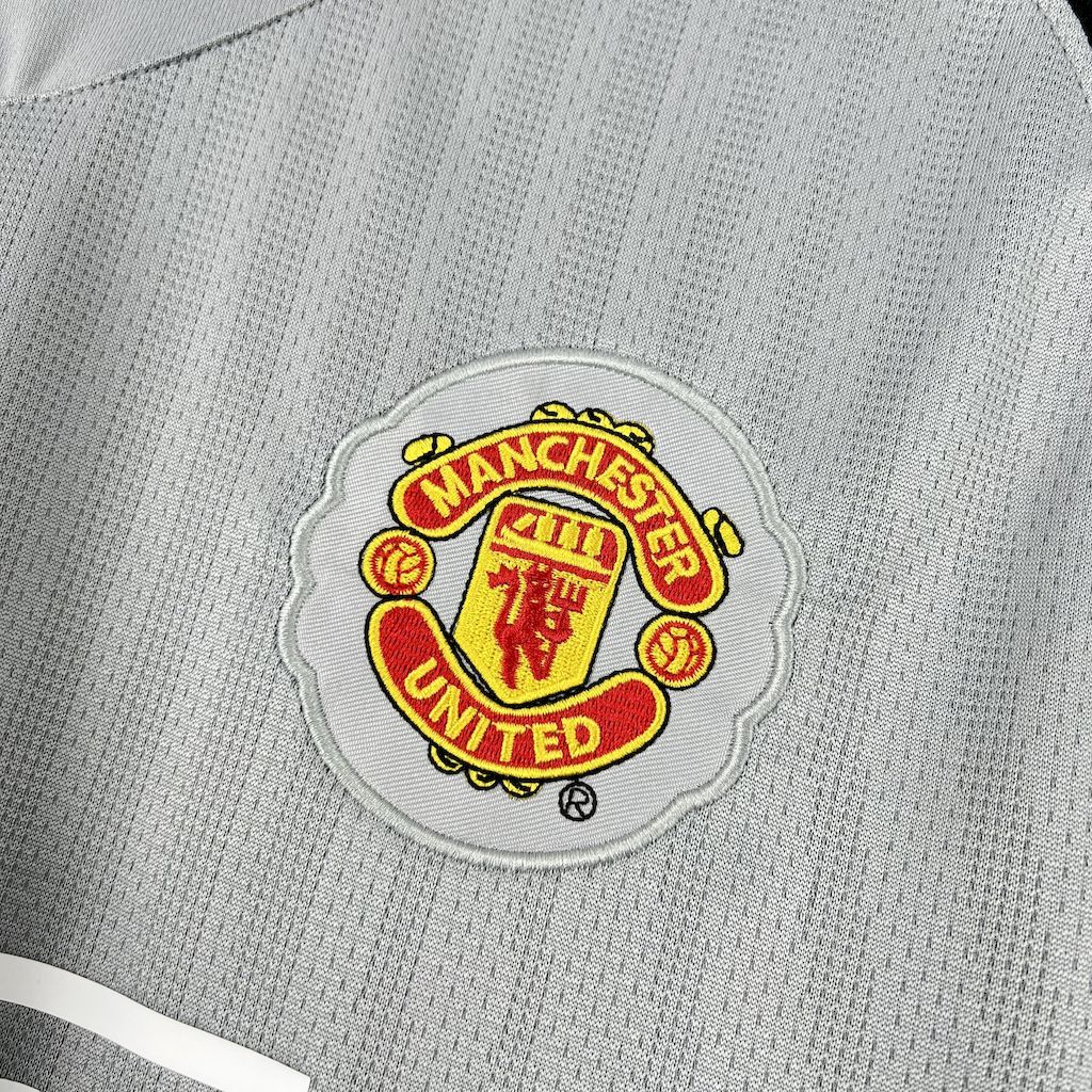 Top 11 Manchester United 2007-08 Grey Goalkeeper Retro Jersey