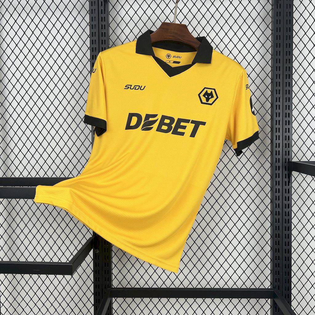 Top 11 Wolves 2025-26 Home Football Jersey