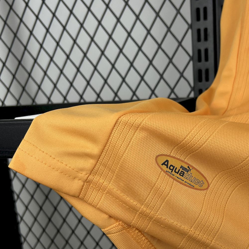 Wolves 98-99 Home Retro Jersey